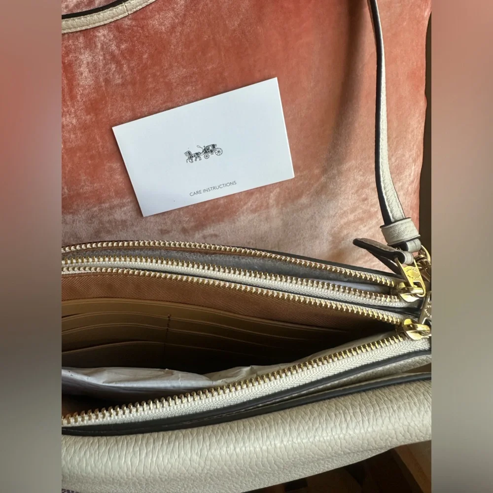 NWT Coach crossbody bag